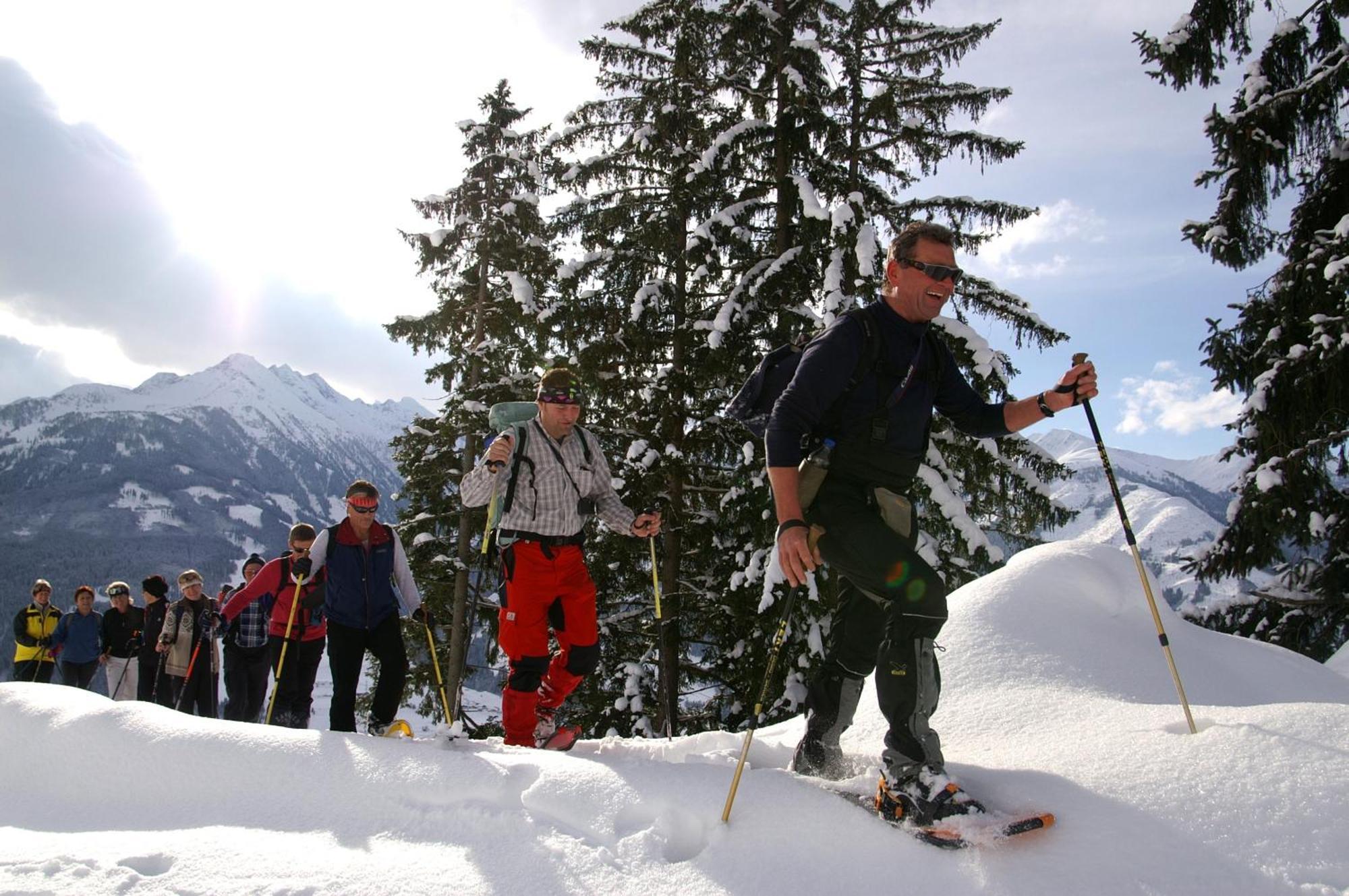 Hotel Gasthof Kroell - Inkl Nationalpark-Karte, 1 X Grossglockner Hochalpenstrasse Kostenlos, Verschiedene Bergbahnen Kostenlos, Badesee Kostenlos, Bus & Zug Kostenlos, Regionale Kueche 니에데른실 외부 사진